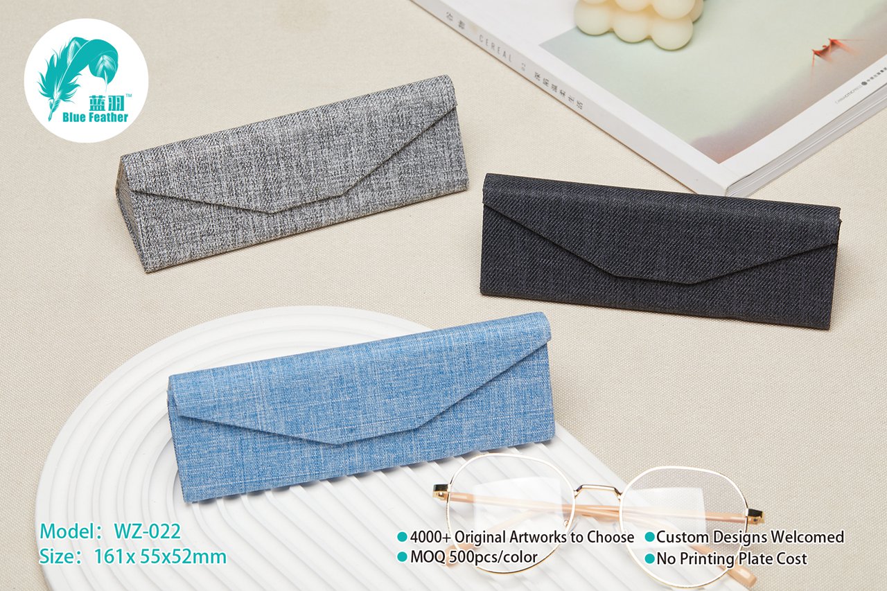 Simple Triangular Fold Eyeglass Case for Men